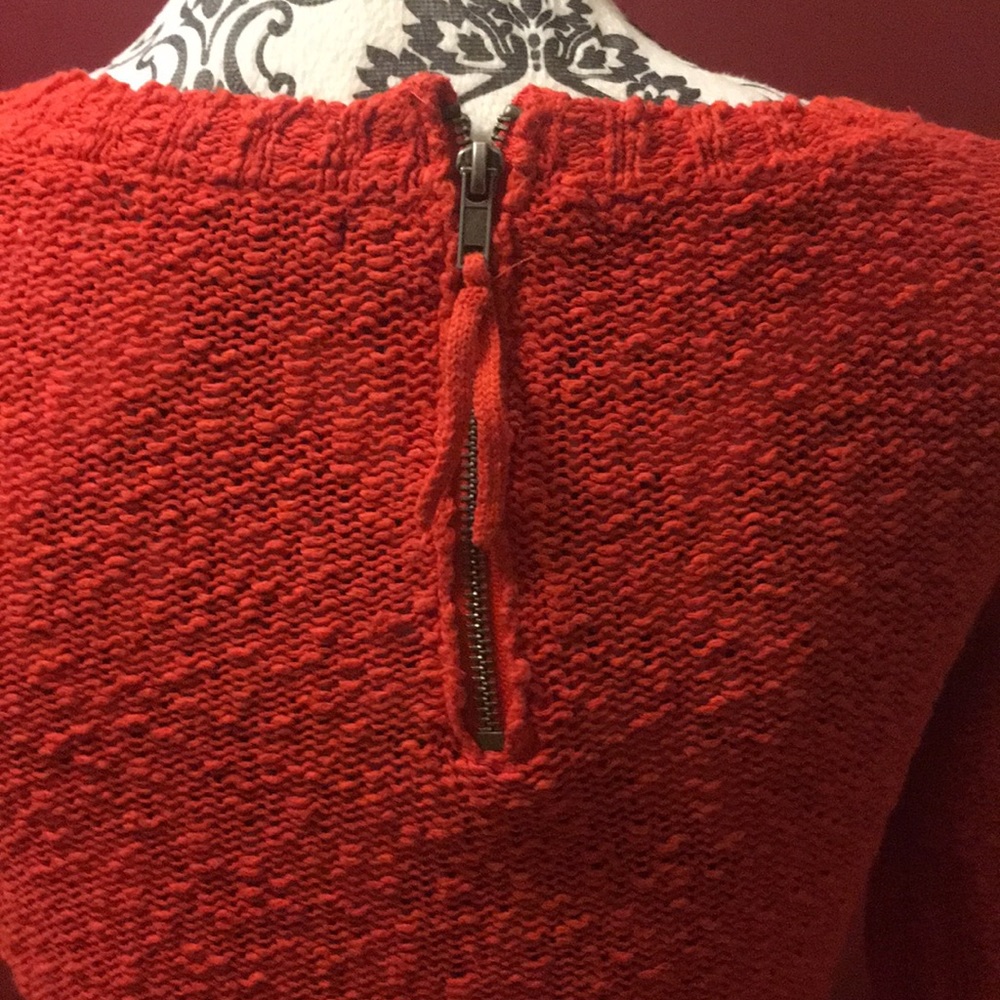Sweater - Picture 3 of 3